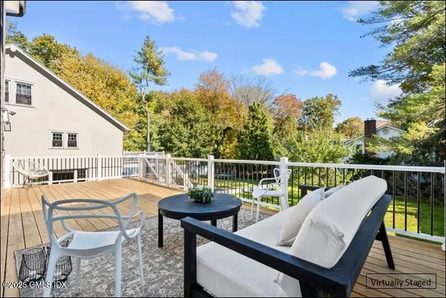 $1,849,000 | 18 Sound Beach Avenue, Old Greenwich, CT 06870