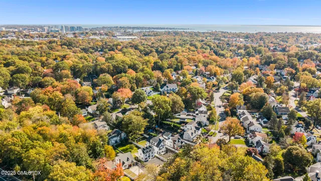 $1,849,000 | 18 Sound Beach Avenue, Old Greenwich, CT 06870