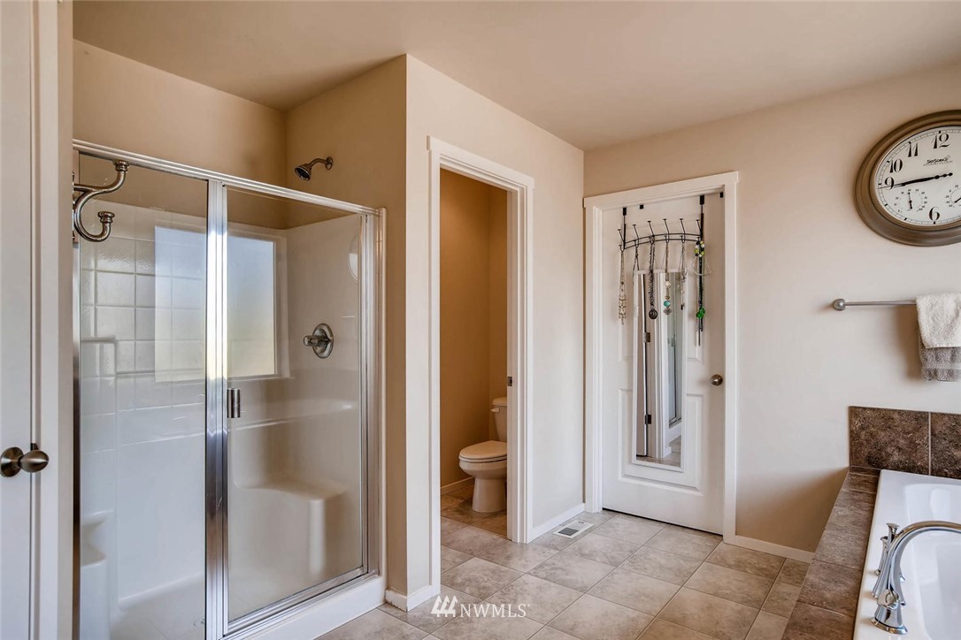 3927 222nd Place Southeast Bothell, WA 98021 - Photo 13 of 22