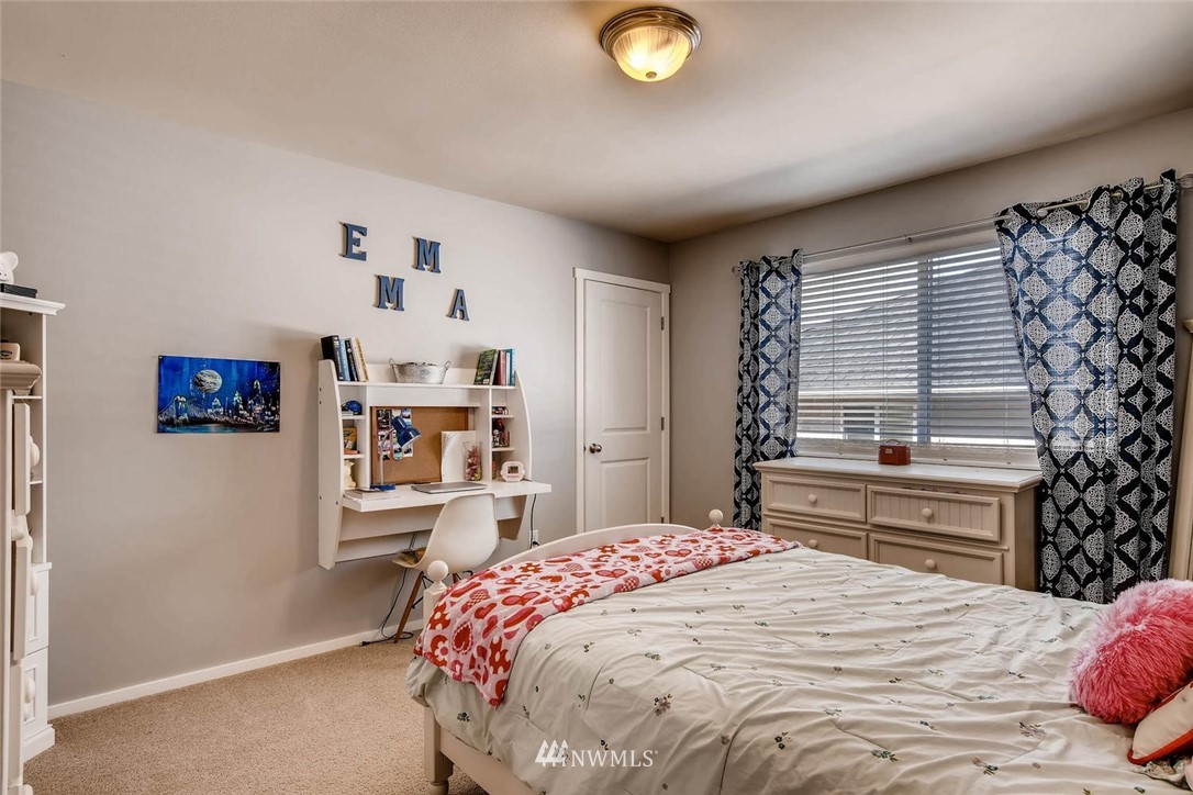 3927 222nd Place Southeast Bothell, WA 98021 - Photo 14 of 22