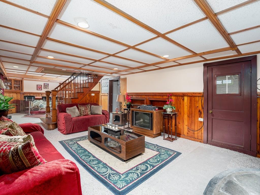 73 Russell Road Westfield, MA 01085 - Photo 19 of 33 Gallery Image 19