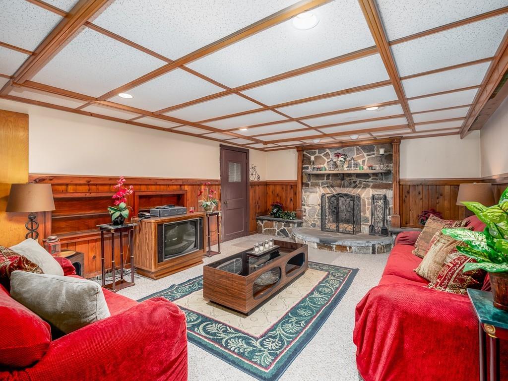 73 Russell Road Westfield, MA 01085 - Photo 21 of 33 Gallery Image 21