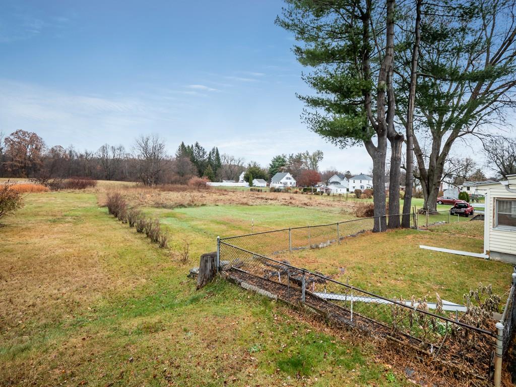73 Russell Road Westfield, MA 01085 - Photo 33 of 33 Gallery Image 33