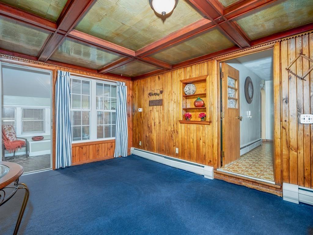 73 Russell Road Westfield, MA 01085 - Photo 6 of 33 Gallery Image 6