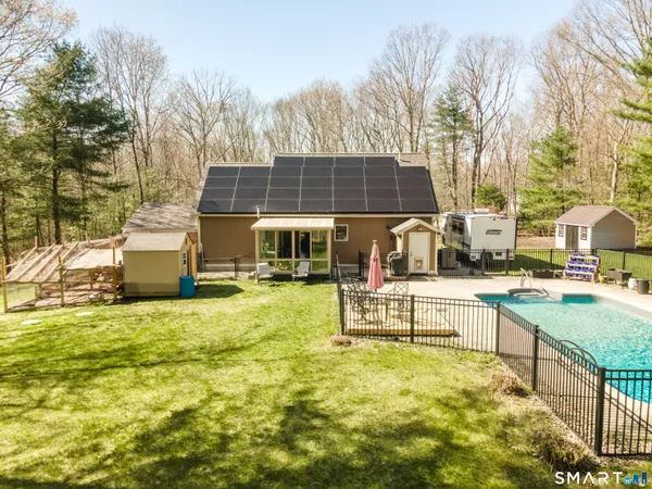 $575,000 | 311 Cranberry Bog Road, Killingly, CT 06239
