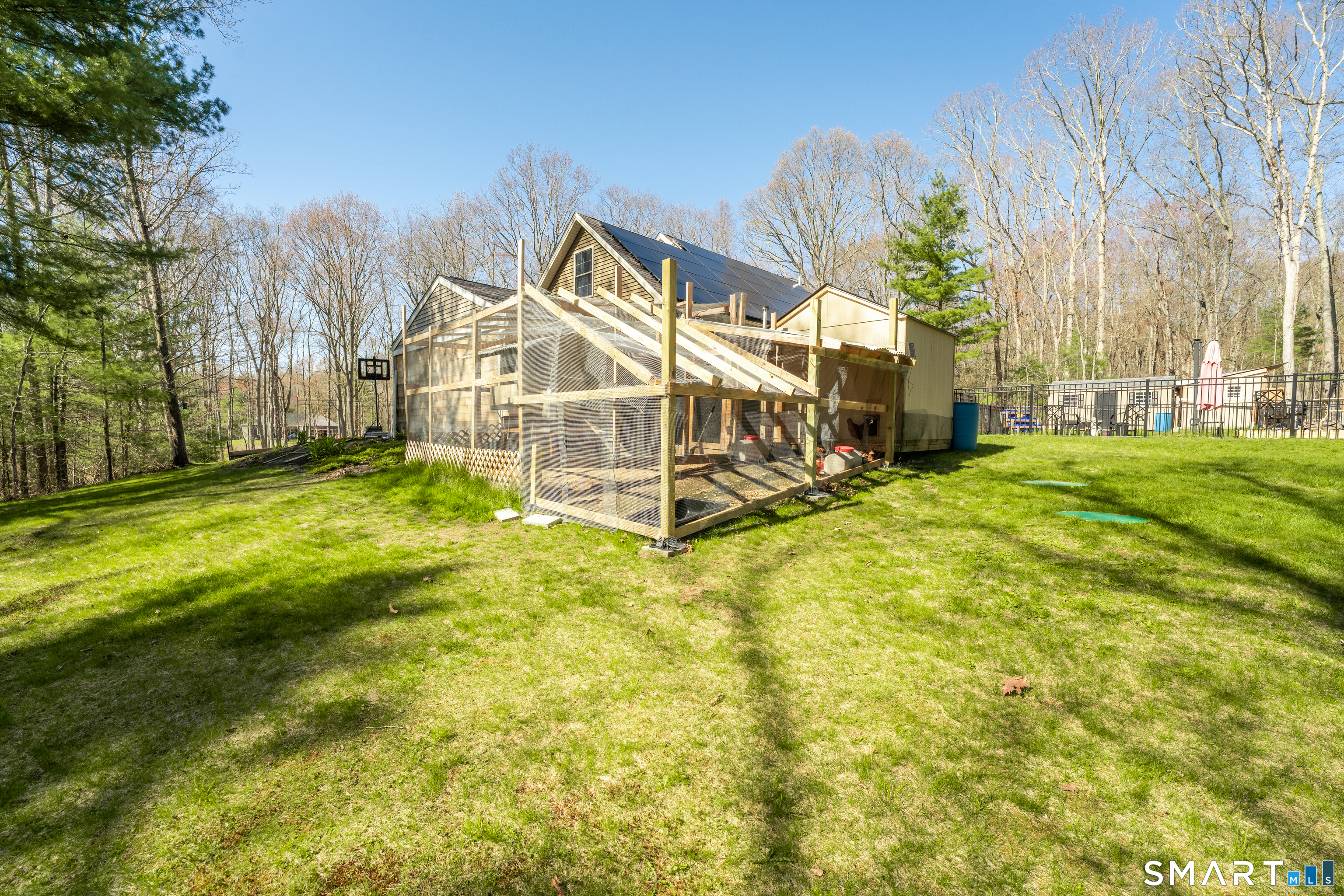 311 Cranberry Bog Road Killingly, CT 06239 - Photo 7 of 33