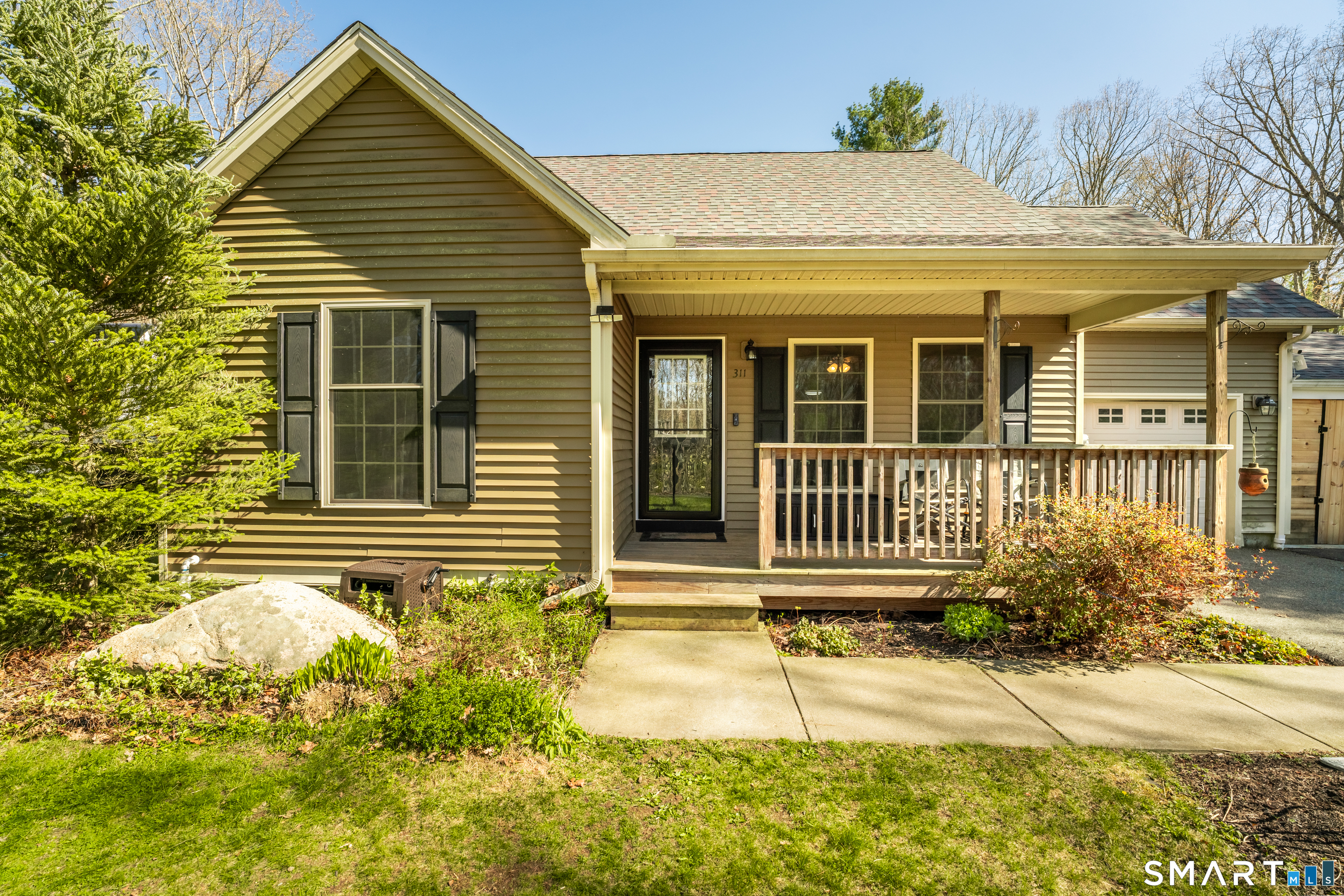 311 Cranberry Bog Road Killingly, CT 06239 - Photo 8 of 33