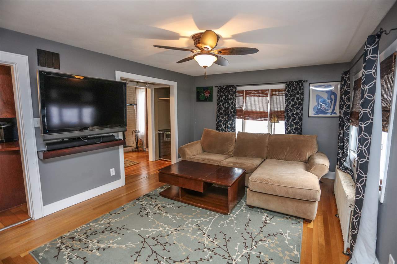 667 Calef Road Manchester, NH 03103 - Photo 16 of 30