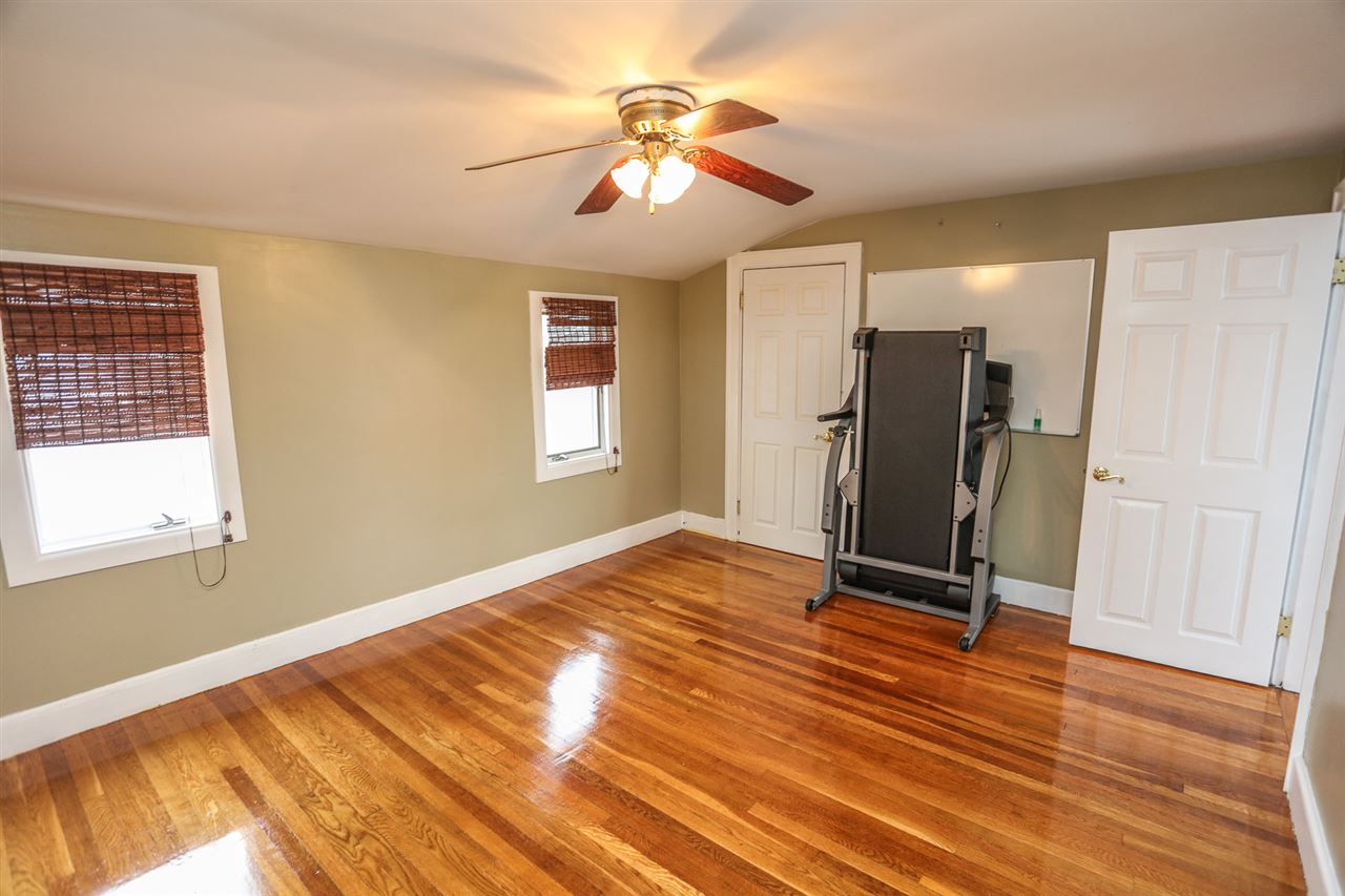667 Calef Road Manchester, NH 03103 - Photo 24 of 30