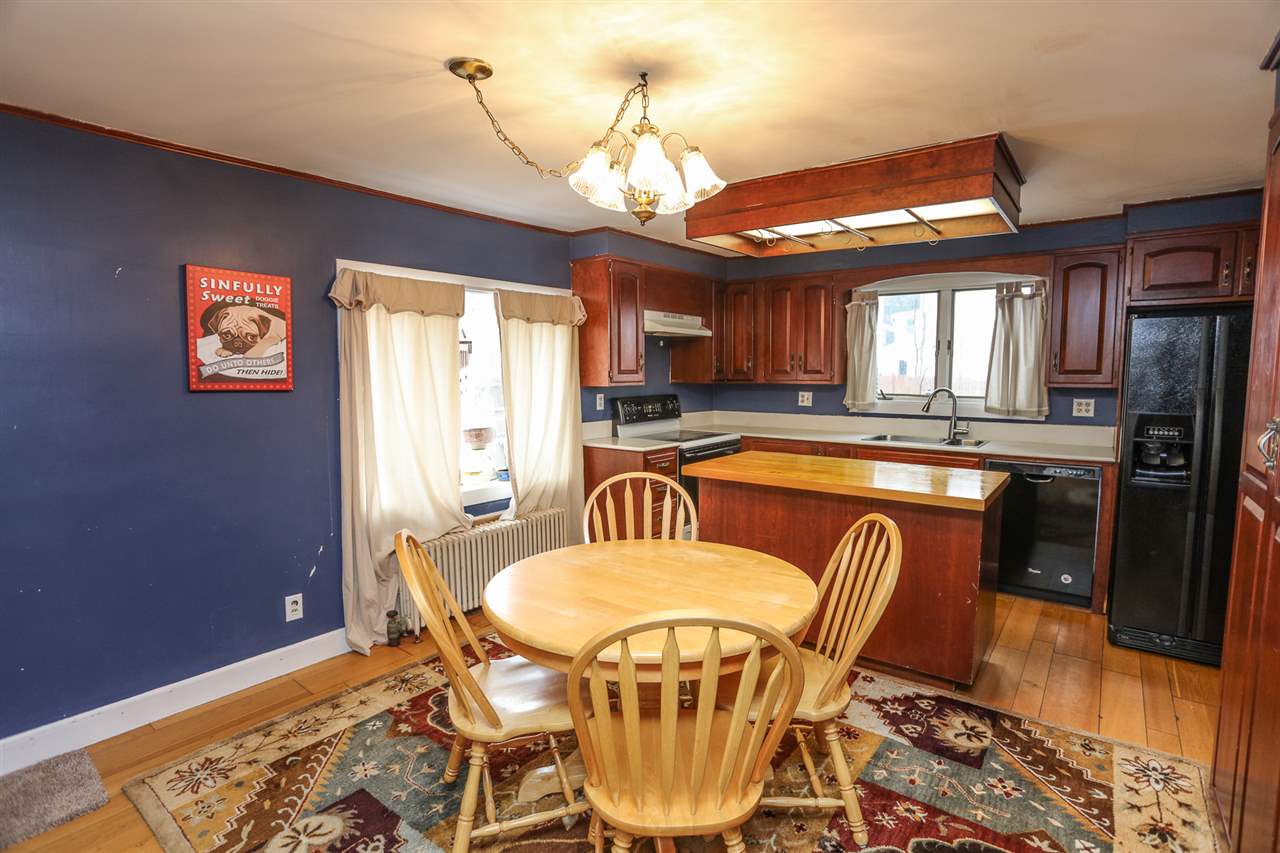 667 Calef Road Manchester, NH 03103 - Photo 7 of 30