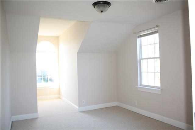400 Fairway Trail Springfield, TN 37172 - Photo 14 of 20 Both upstairs bedrooms are light and airy! They share a large jack and jill bathroom!