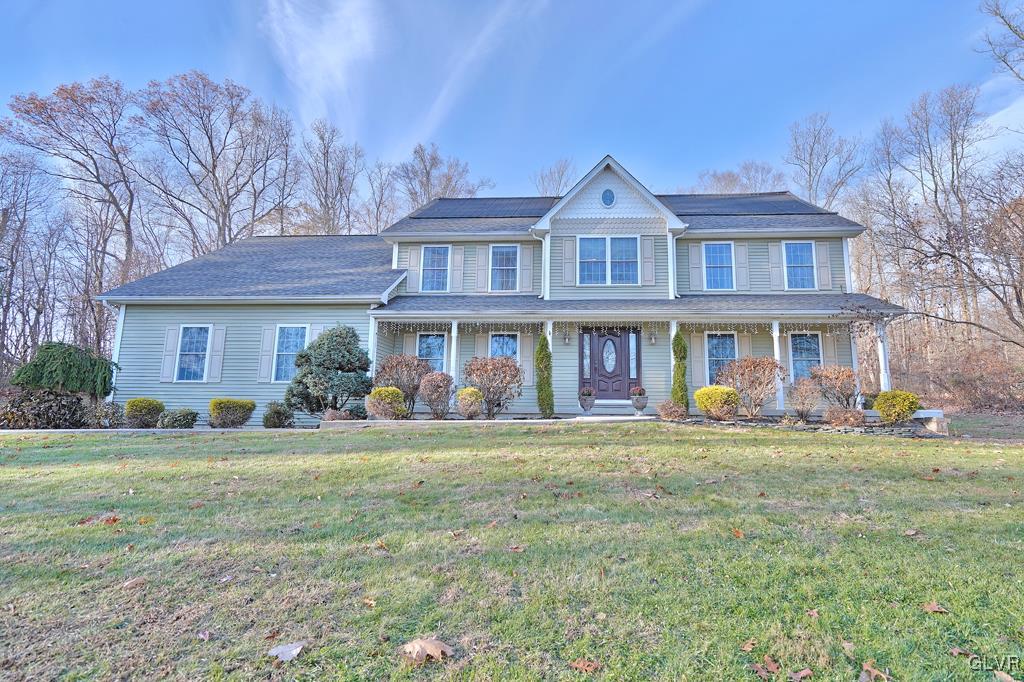 312 Oak Road Bangor, PA 18013 - Photo 2 of 50 Gallery Image 2