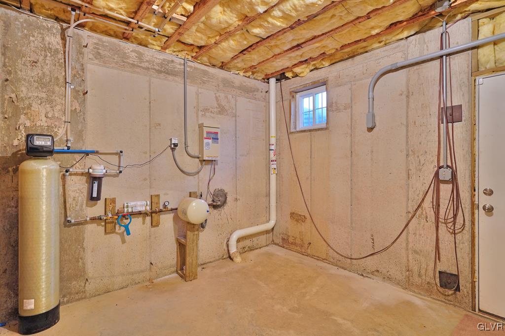 312 Oak Road Bangor, PA 18013 - Photo 41 of 50 Gallery Image 41