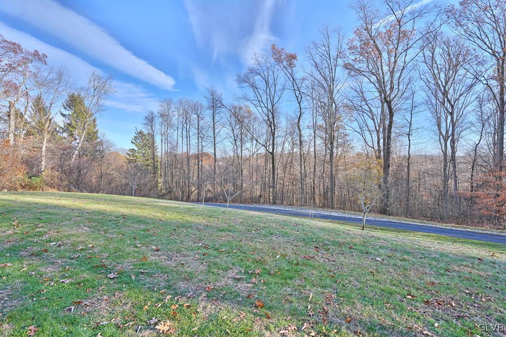 312 Oak Road Bangor, PA 18013 - Photo 5 of 50 Gallery Image 5