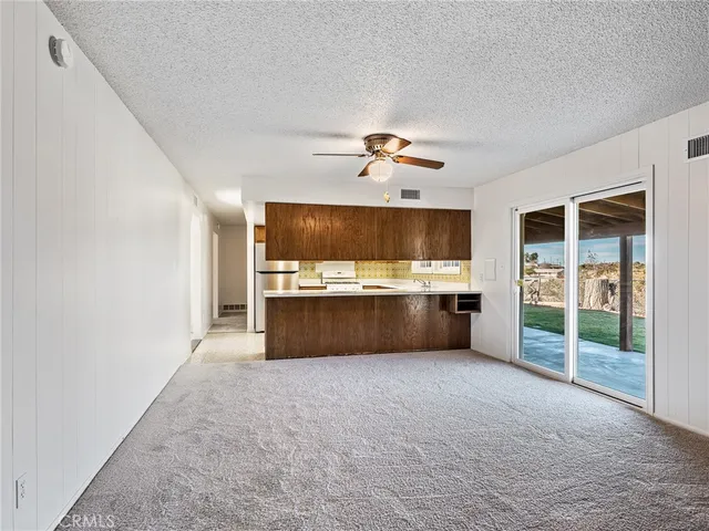 $440,000 | 14483 Camrose Court, Victorville, CA 92395