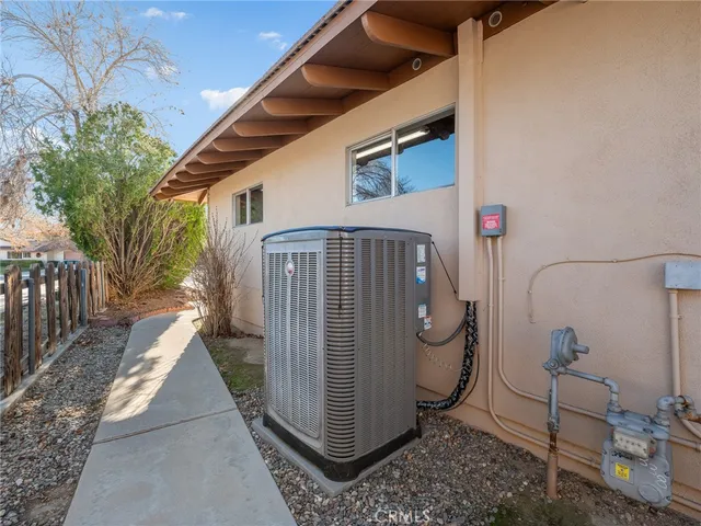 $440,000 | 14483 Camrose Court, Victorville, CA 92395