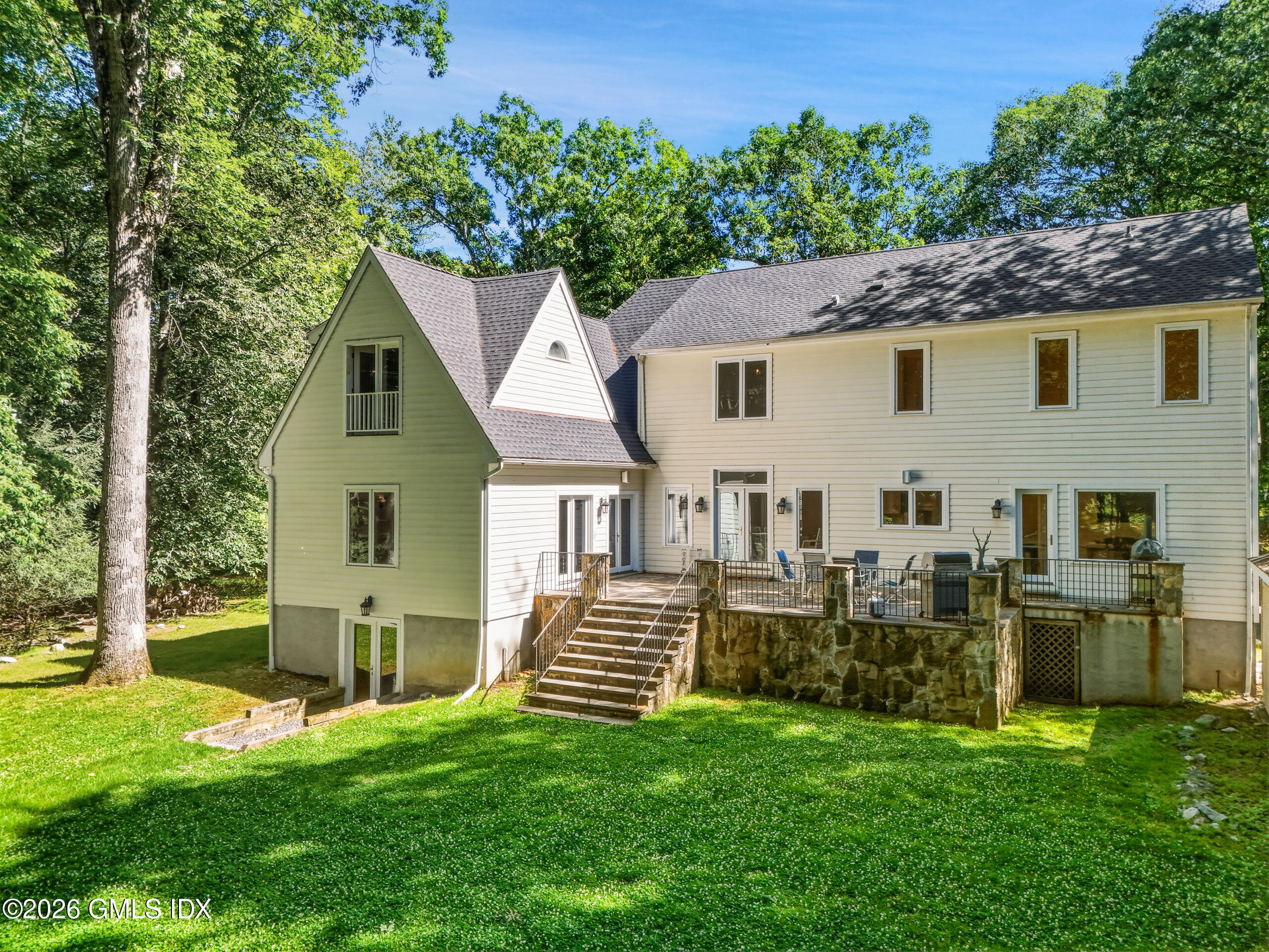 3 Carriage Road Cos Cob, CT 06807 - Photo 47 of 53 DJI_20260615160057_0430_D_1