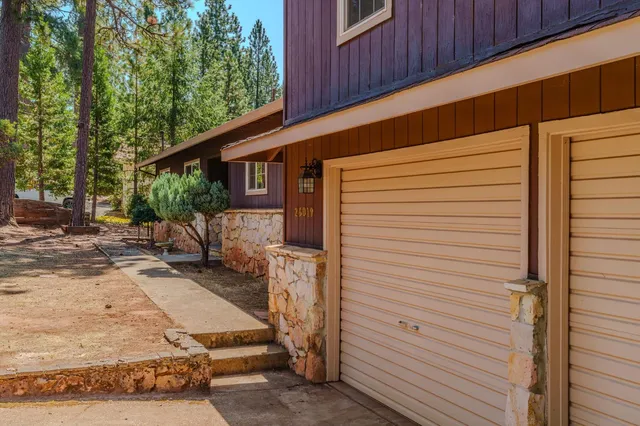 $385,000 | 26019 Ridge Drive, Pioneer, CA 95666