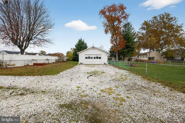 $275,000 | 21 North Hawthorne Road, Baltimore, MD 21220