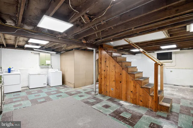 $275,000 | 21 North Hawthorne Road, Baltimore, MD 21220