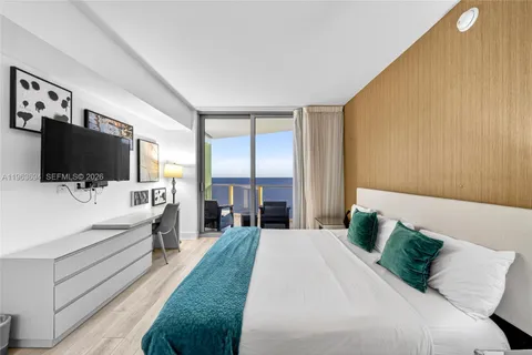 $1,080,000 | 4111 South Ocean Drive, Unit 3703, Hollywood, FL 33019