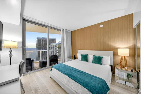 $1,080,000 | 4111 South Ocean Drive, Unit 3703, Hollywood, FL 33019