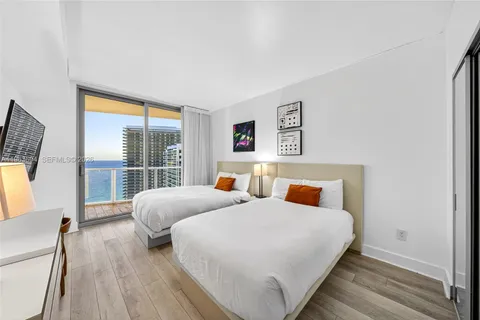 $1,080,000 | 4111 South Ocean Drive, Unit 3703, Hollywood, FL 33019