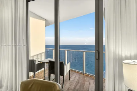 $1,080,000 | 4111 South Ocean Drive, Unit 3703, Hollywood, FL 33019