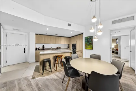 $1,080,000 | 4111 South Ocean Drive, Unit 3703, Hollywood, FL 33019