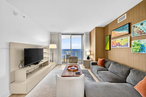 $1,080,000 | 4111 South Ocean Drive, Unit 3703, Hollywood, FL 33019