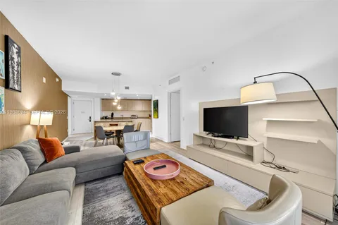 $1,080,000 | 4111 South Ocean Drive, Unit 3703, Hollywood, FL 33019