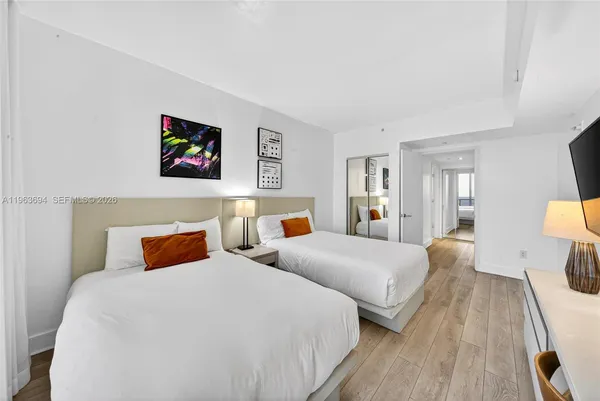 $1,080,000 | 4111 South Ocean Drive, Unit 3703, Hollywood, FL 33019