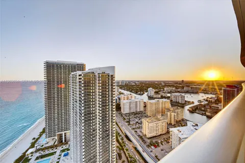 $1,080,000 | 4111 South Ocean Drive, Unit 3703, Hollywood, FL 33019