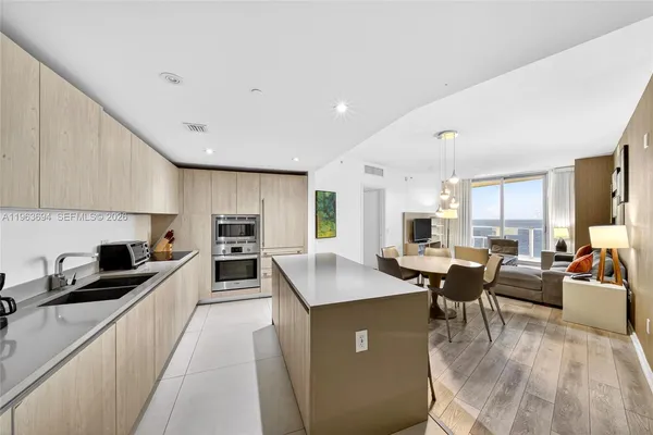 $1,080,000 | 4111 South Ocean Drive, Unit 3703, Hollywood, FL 33019