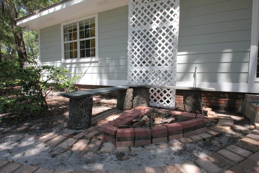 389 Wilson Way Freeport, FL 32439 - Photo 2 of 19 Gallery Image 2