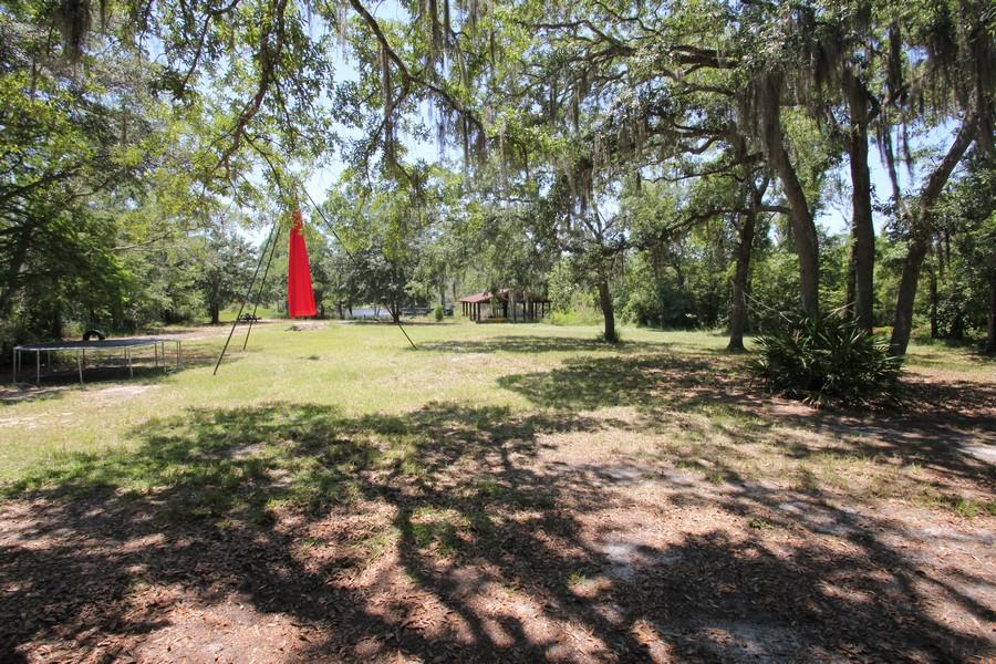 389 Wilson Way Freeport, FL 32439 - Photo 15 of 19 Gallery Image 15