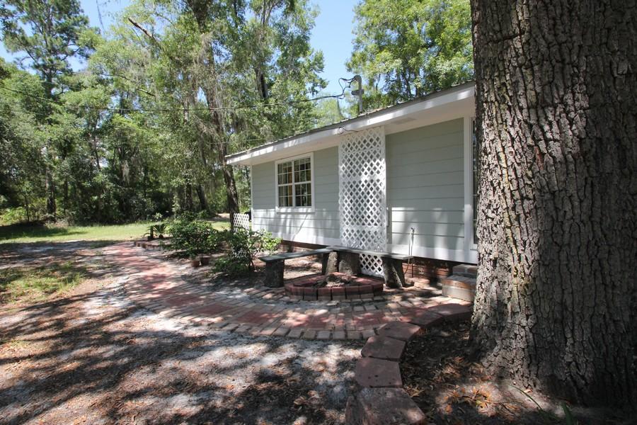 389 Wilson Way Freeport, FL 32439 - Photo 3 of 19 Gallery Image 3