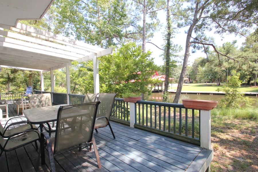389 Wilson Way Freeport, FL 32439 - Photo 4 of 19 Gallery Image 4