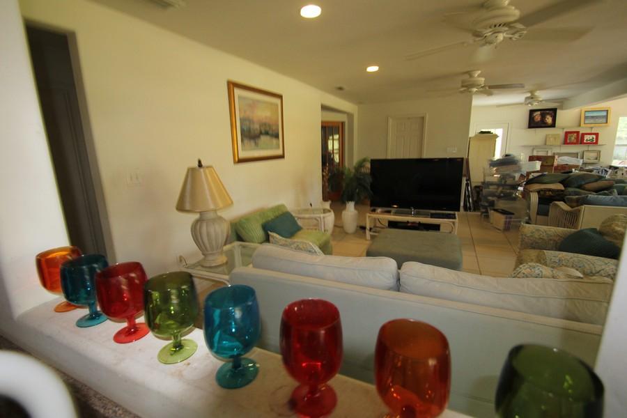 389 Wilson Way Freeport, FL 32439 - Photo 8 of 19 Gallery Image 8