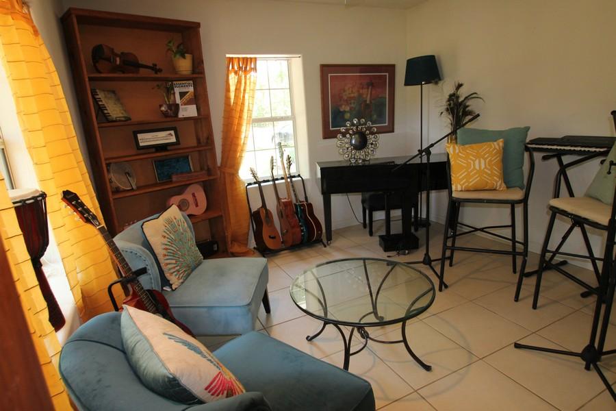 389 Wilson Way Freeport, FL 32439 - Photo 10 of 19 Gallery Image 10