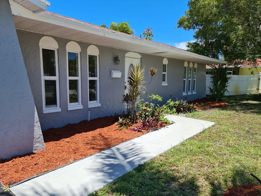 2926 Lake Shore Drive Riviera Beach, FL 33404 - Photo 2 of 21 20200730_133232