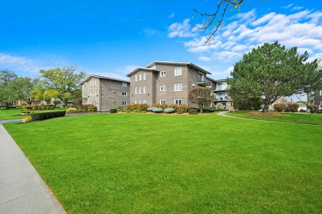 $1,800 | 9016 West 140th Street, Unit 3A, Orland Park, IL 60462