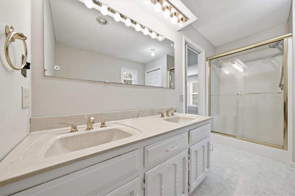 35809 East Ryan Road Oak Grove, MO 64075 - Photo 23 of 41