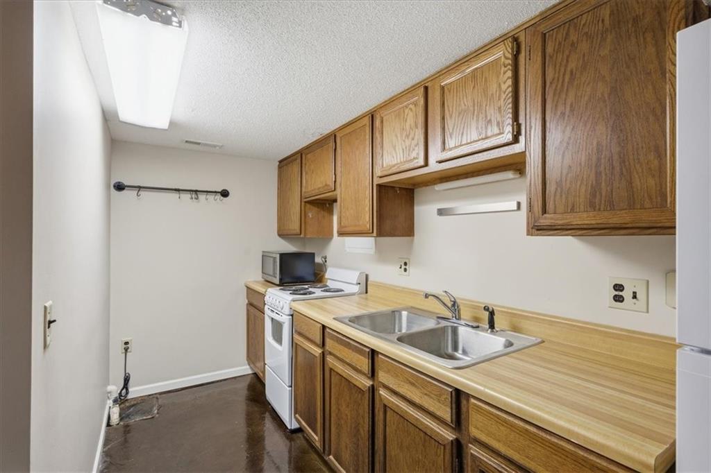 35809 East Ryan Road Oak Grove, MO 64075 - Photo 27 of 41