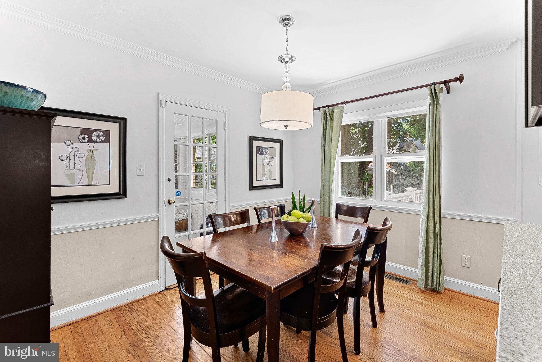 8909 2nd Avenue Silver Spring, MD 20910 - Photo 9 of 48