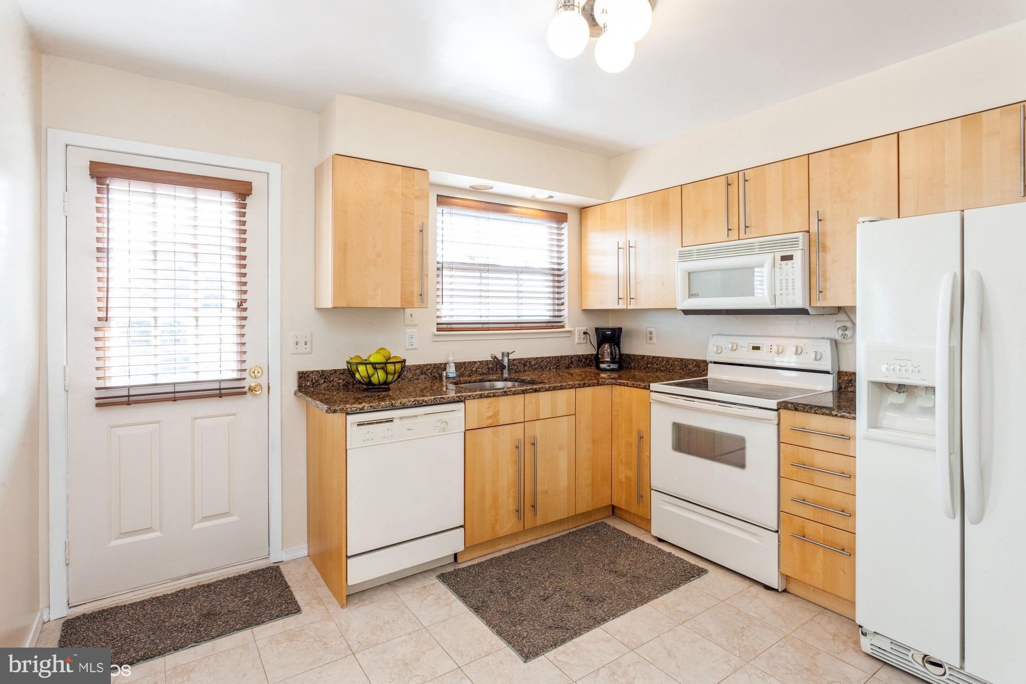 329 Timber Grove Road Owings Mills, MD 21117 - Photo 8 of 38