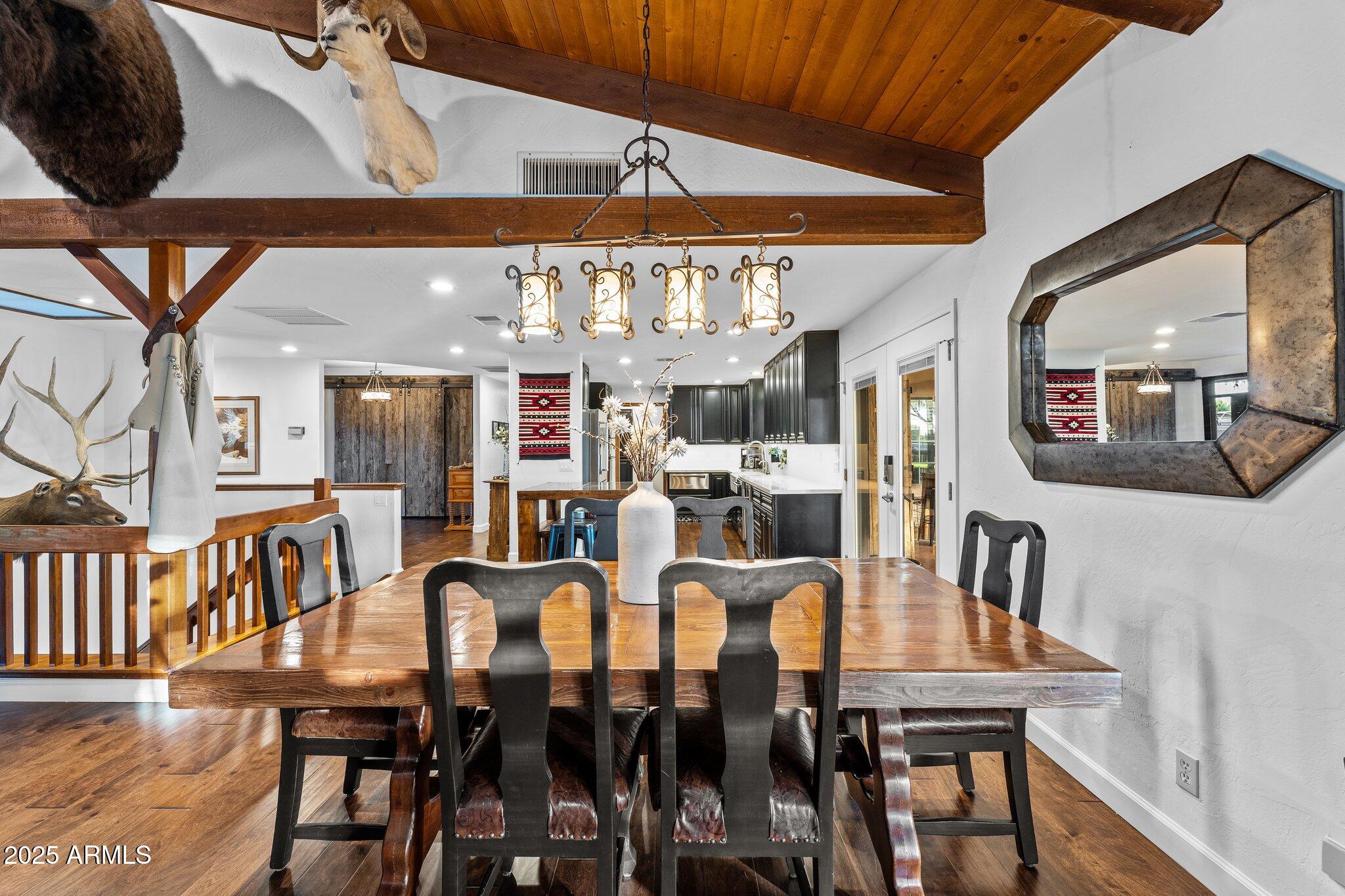 2601 East Mesquite Street Gilbert, AZ 85296 - Photo 19 of 69 Dining room