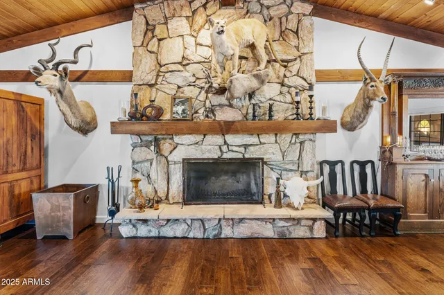 $4,499,000 | 2601 East Mesquite Street, Gilbert, AZ 85296