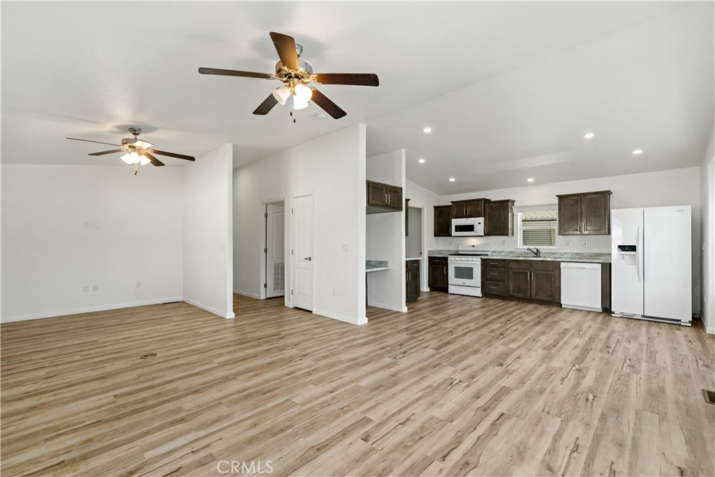 4650 Dulin Road, Unit 39 Fallbrook, CA 92003 - Photo 9 of 39 a view of kitchen with microwave and refrigerator