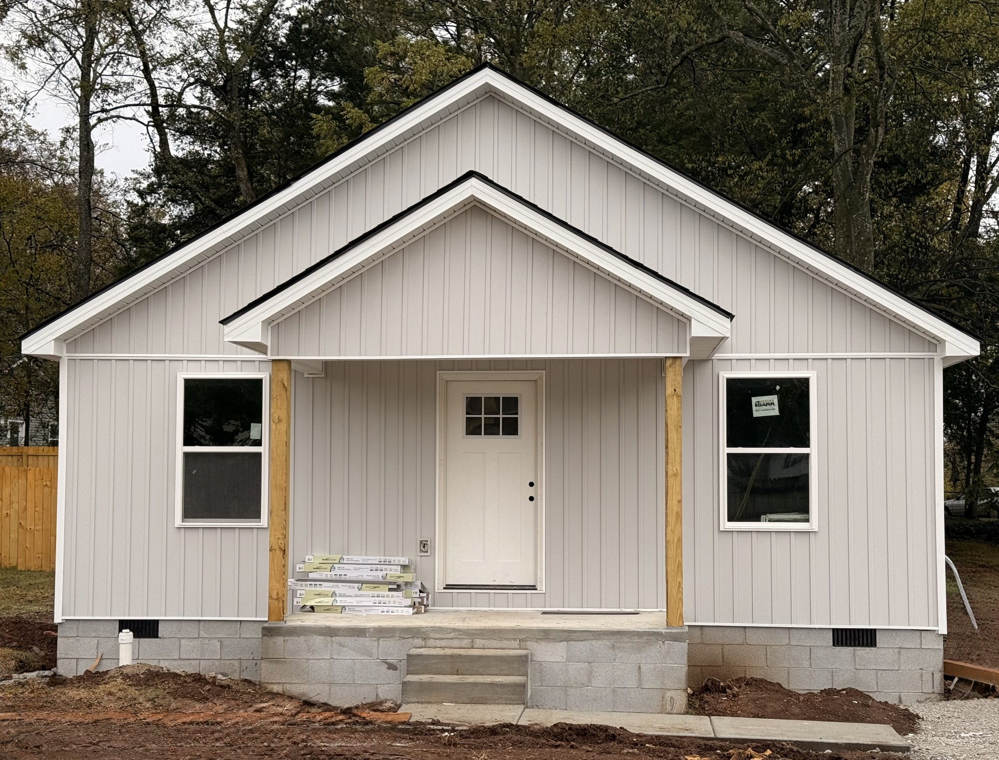 709 Hunt Street Winchester, TN 37398 - Photo 6 of 6 a view of a house with yard